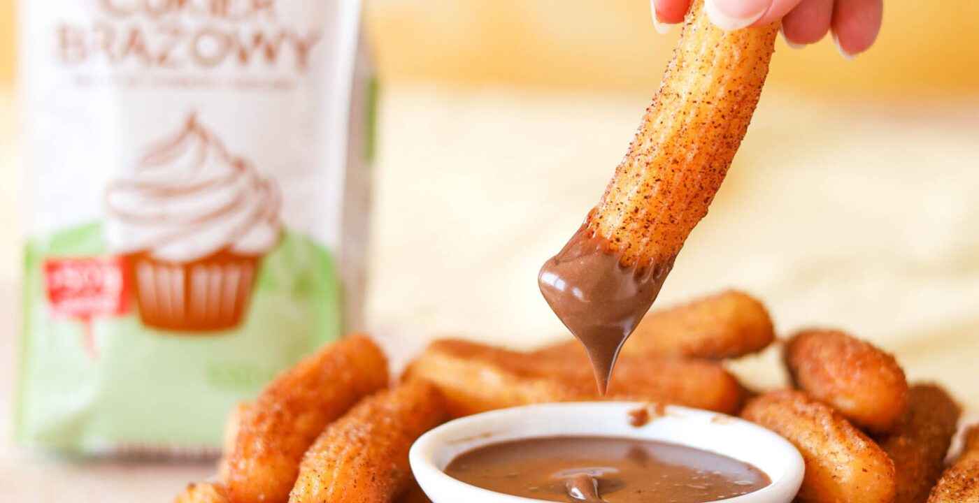Churros z&nbsp;sosem czekoladowym